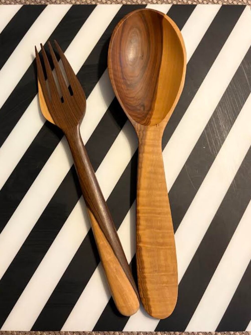 NEW Wooden salad serving set